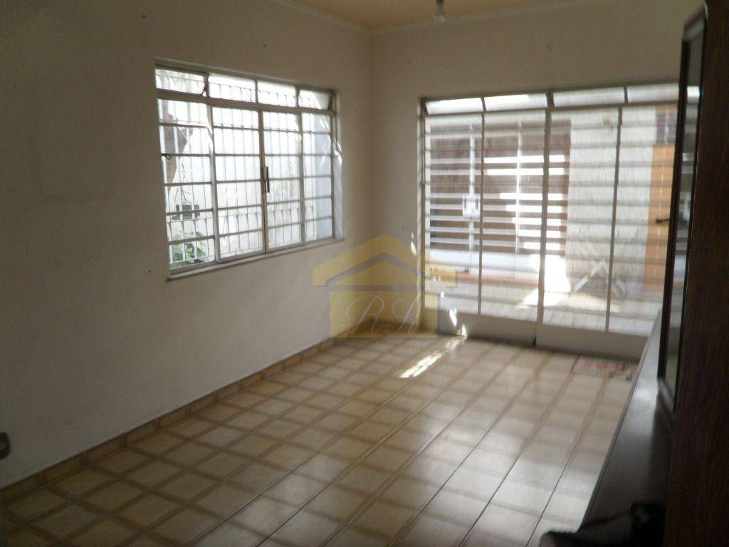 Casa para alugar com 3 quartos, 170m² - Foto 14