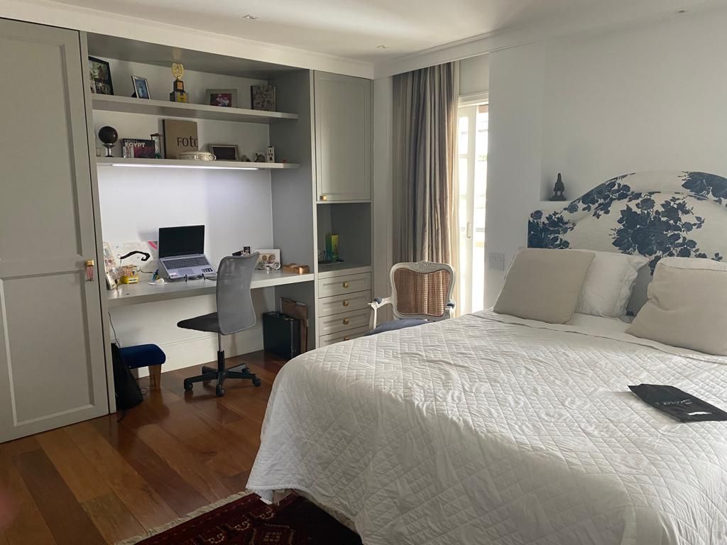 Apartamento à venda com 3 quartos, 200m² - Foto 11