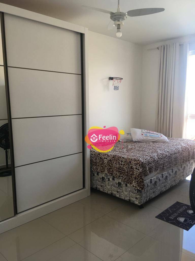 Casa à venda com 4 quartos, 321m² - Foto 18