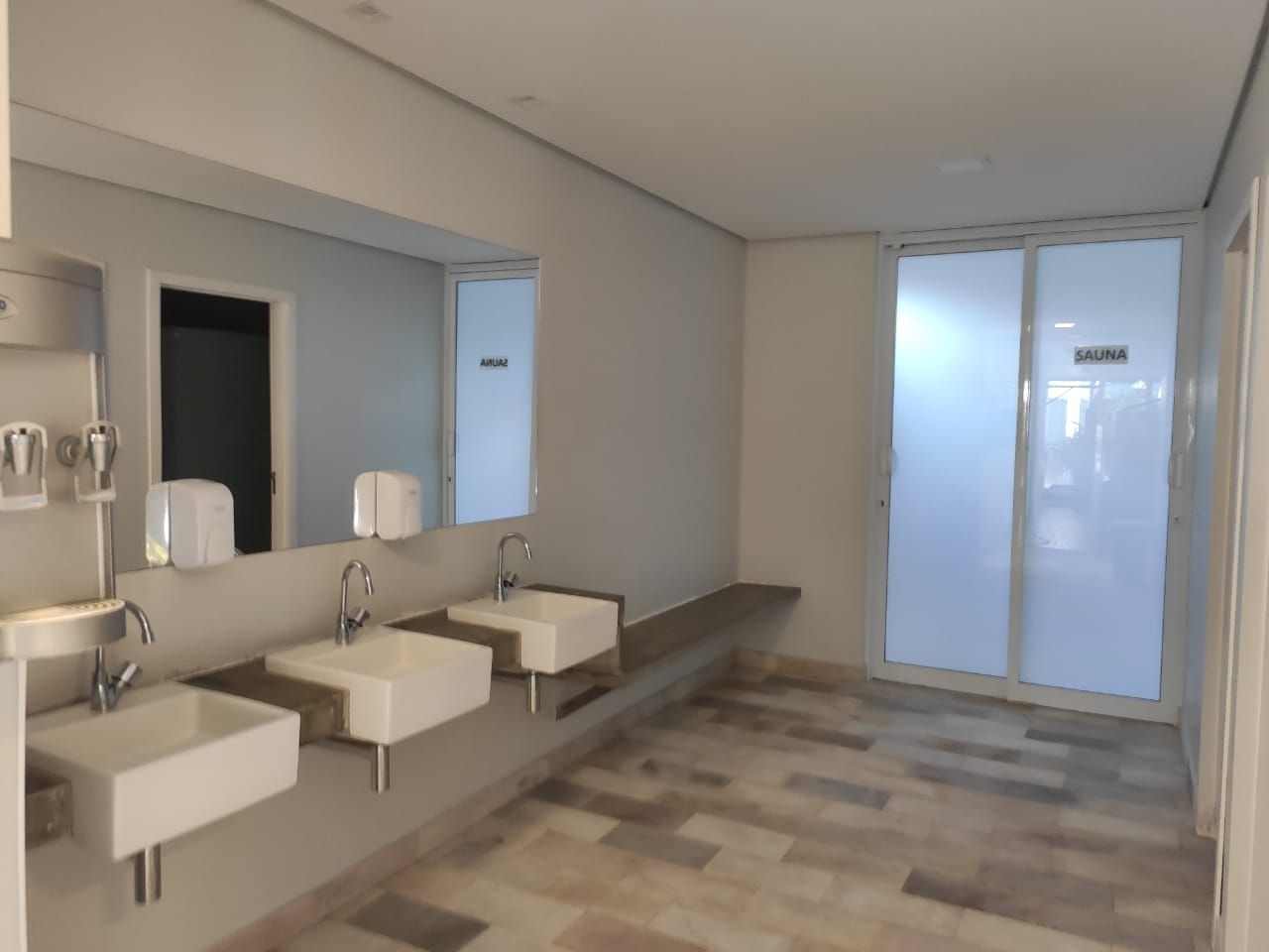 Apartamento à venda com 3 quartos, 97m² - Foto 6