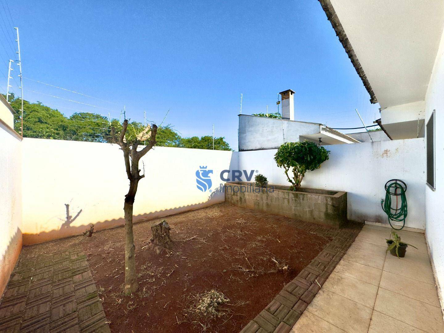 Casa à venda e aluguel com 3 quartos, 88m² - Foto 16