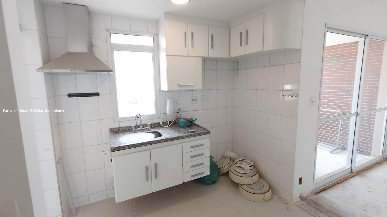 Apartamento à venda com 2 quartos, 85m² - Foto 7