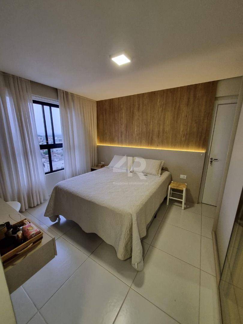 Apartamento à venda com 2 quartos, 79m² - Foto 12