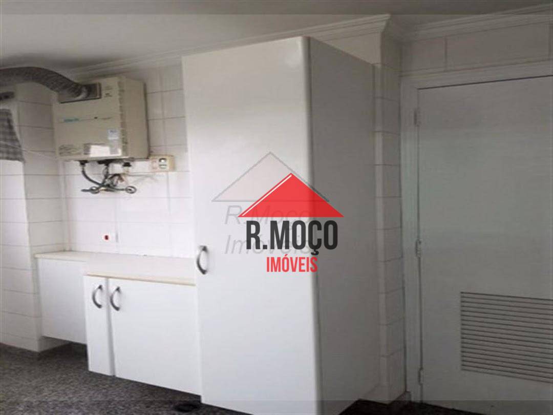 Apartamento à venda com 3 quartos, 125m² - Foto 34