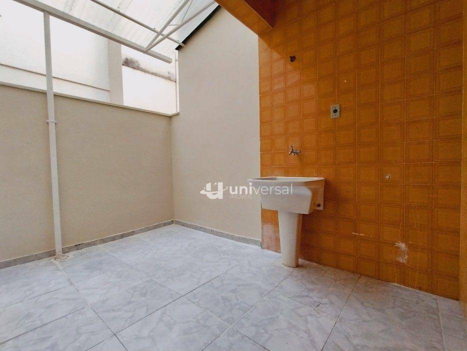 Apartamento para alugar com 2 quartos, 90m² - Foto 11