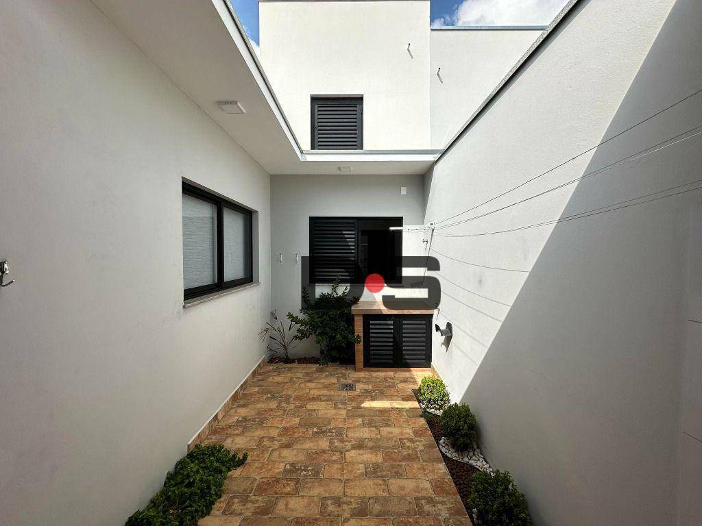 Casa à venda com 2 quartos, 90m² - Foto 16