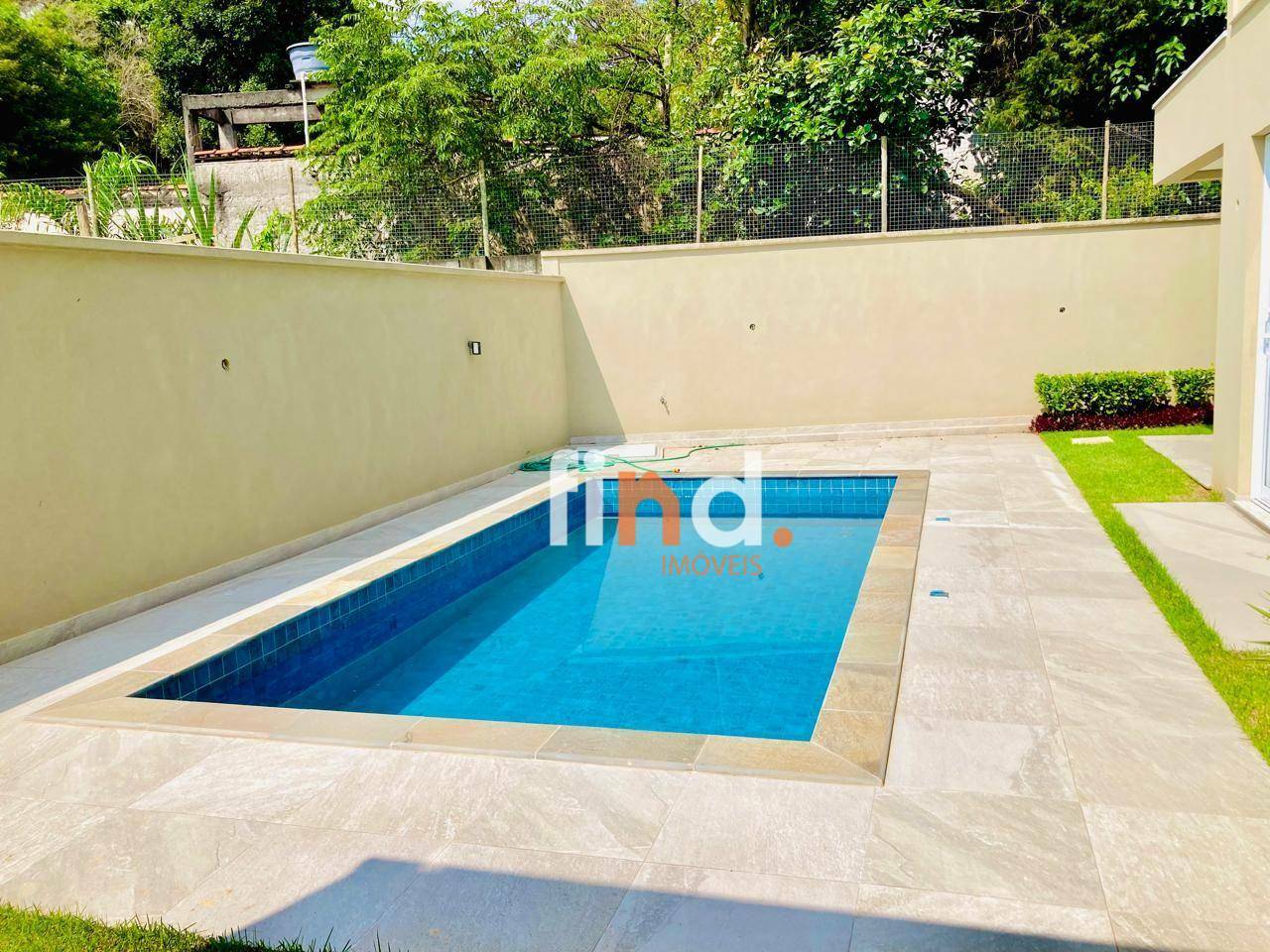 Casa de Condomínio à venda com 4 quartos, 355m² - Foto 24