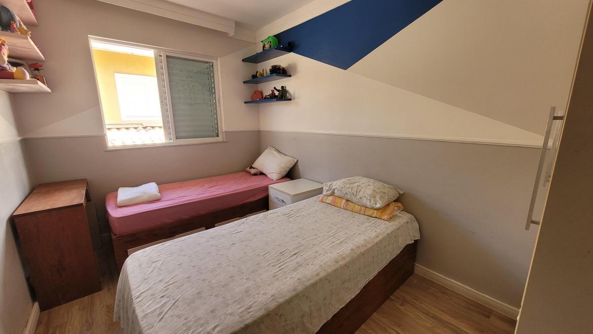 Casa de Condomínio à venda com 3 quartos, 130m² - Foto 2