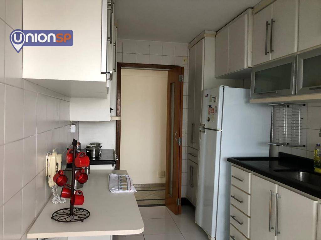 Apartamento à venda com 3 quartos, 93m² - Foto 17