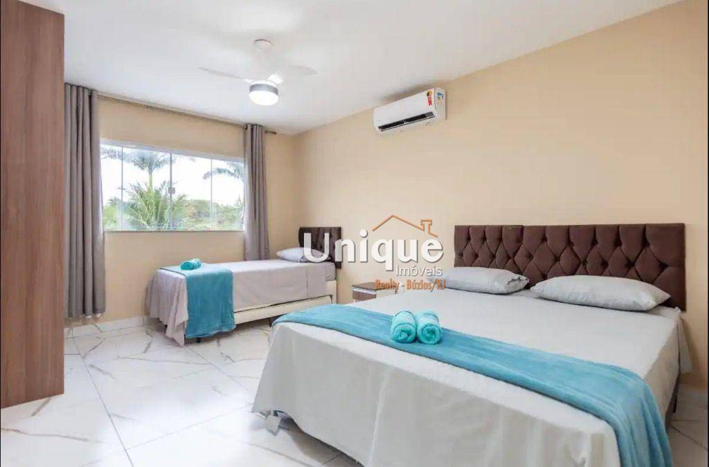 Casa de Condomínio à venda com 4 quartos, 210m² - Foto 16