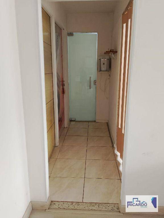 Apartamento à venda com 2 quartos, 62m² - Foto 7