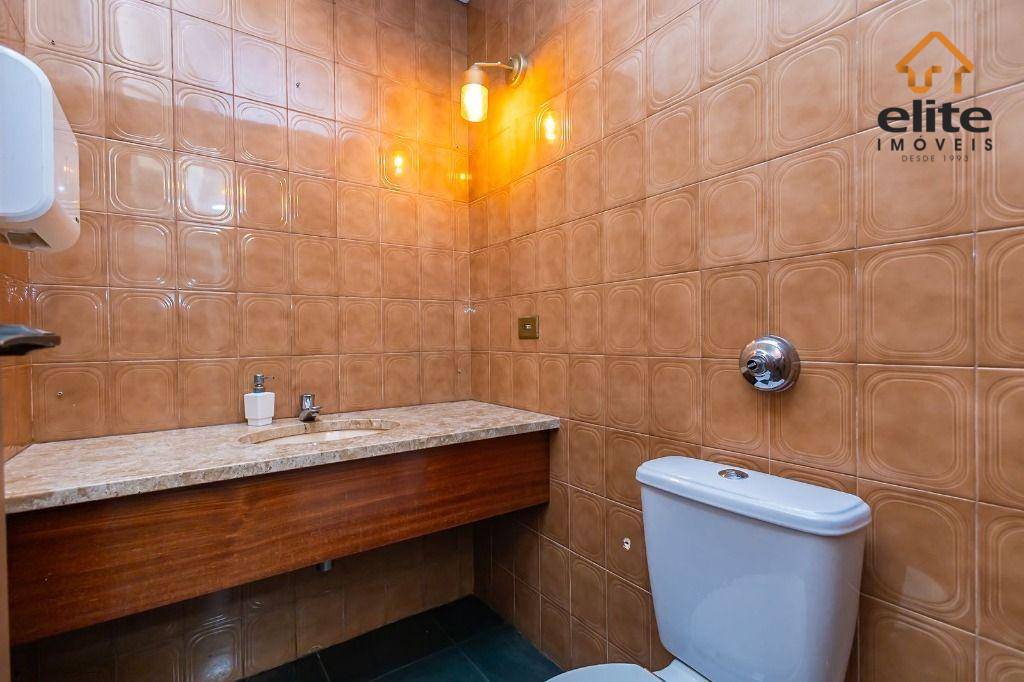 Casa à venda e aluguel com 4 quartos, 352m² - Foto 35