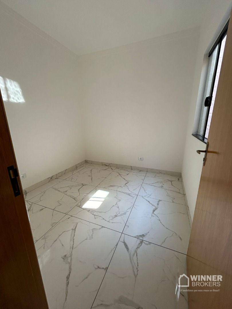 Casa à venda com 3 quartos, 93m² - Foto 8