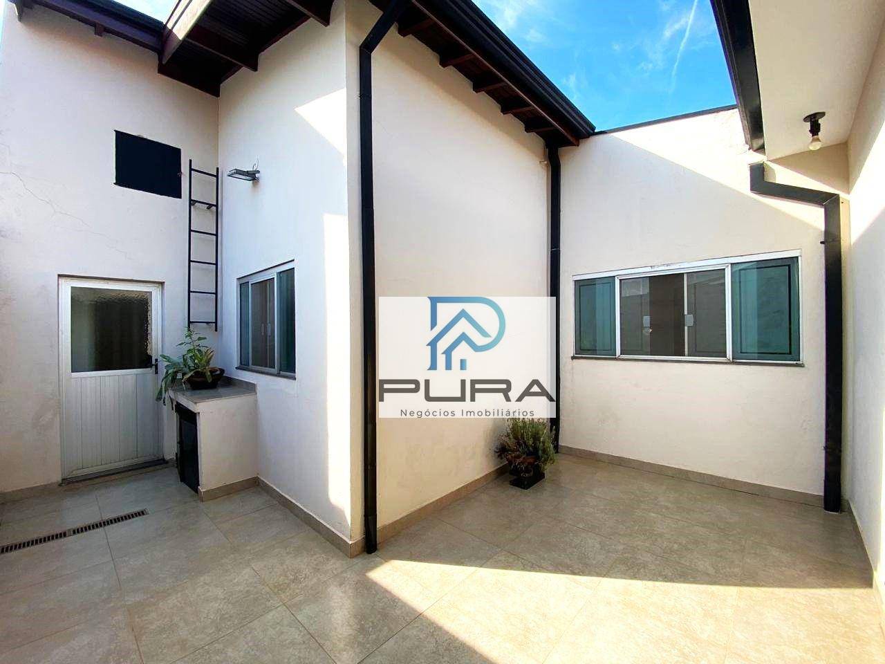 Casa à venda com 3 quartos, 209m² - Foto 22