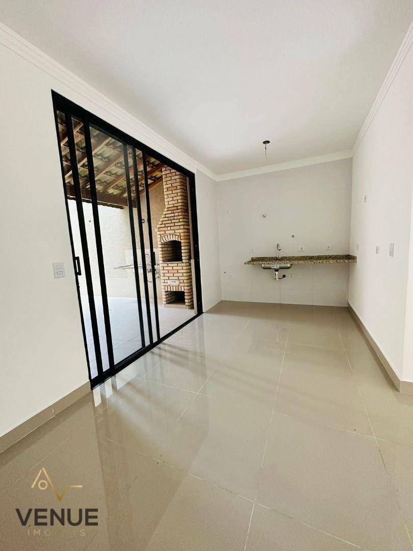 Sobrado à venda com 3 quartos, 100m² - Foto 14