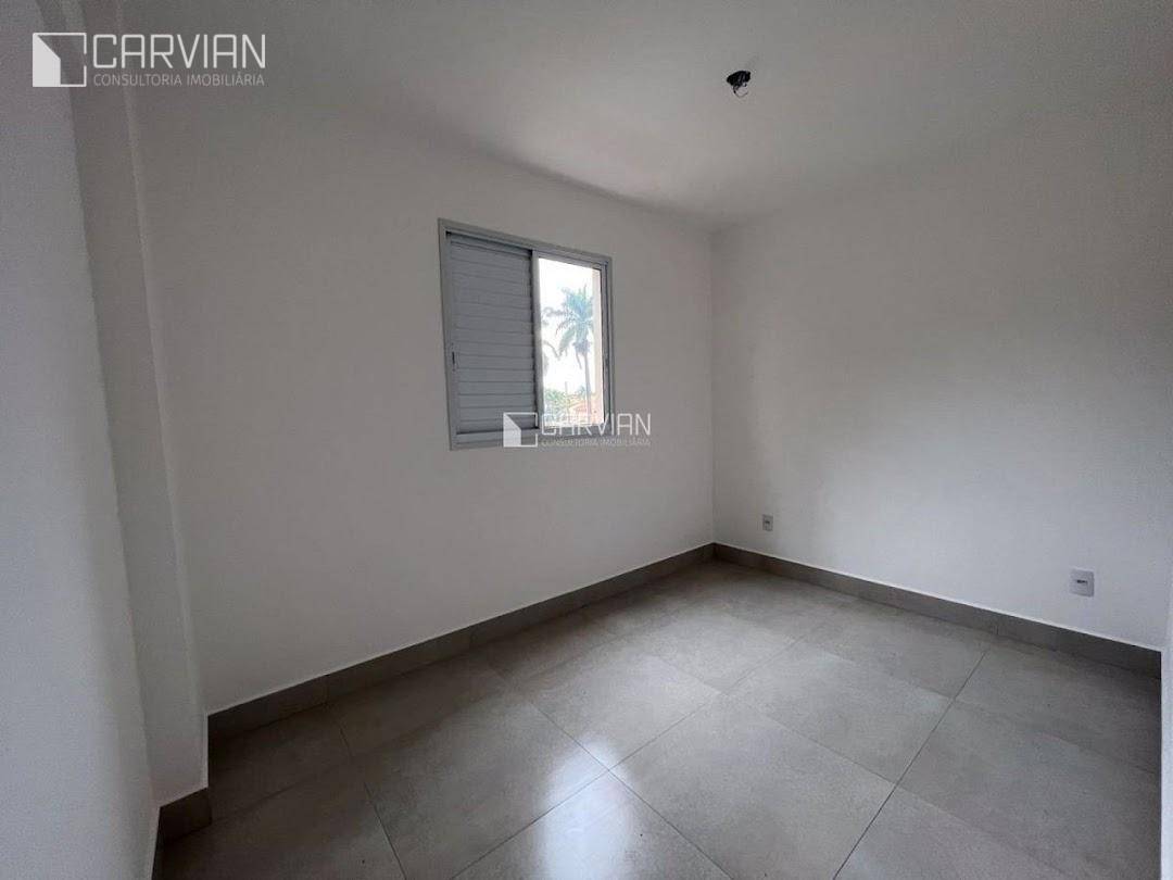 Apartamento à venda com 2 quartos, 67m² - Foto 20