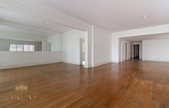 Apartamento à venda com 4 quartos, 304m² - Foto 2