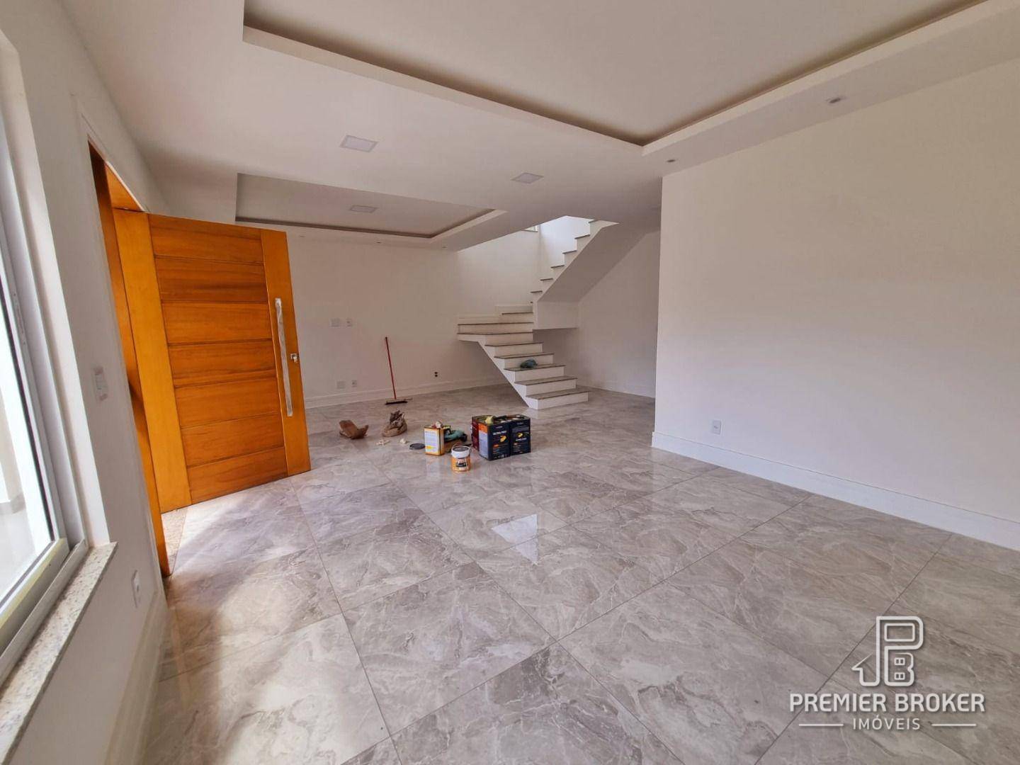 Casa de Condomínio à venda com 4 quartos, 230m² - Foto 11