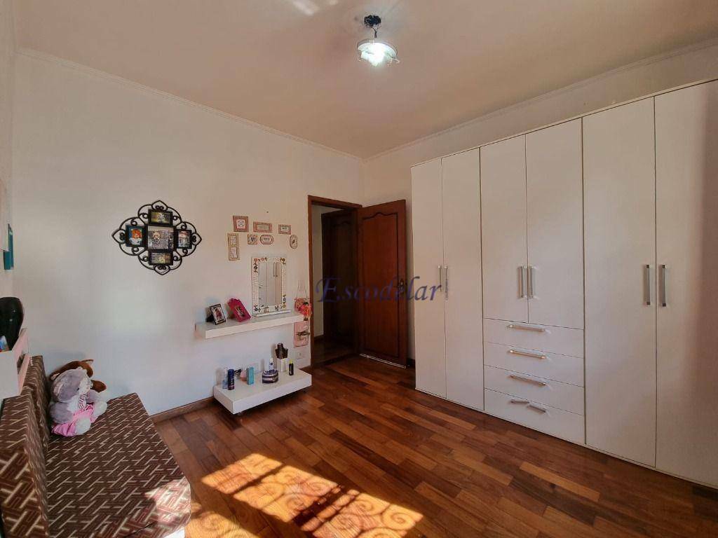 Sobrado à venda com 3 quartos, 319m² - Foto 18