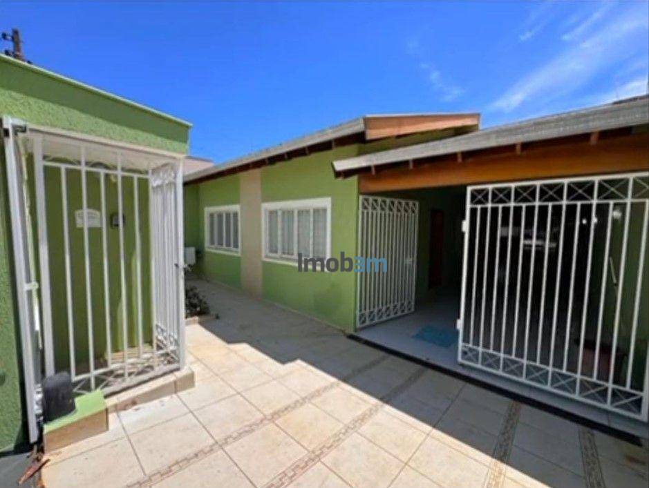 Casa, 3 quartos, 200 m² - Foto 2