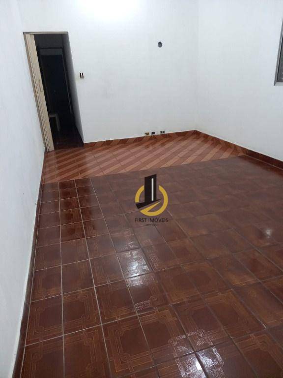 Casa à venda com 5 quartos, 200m² - Foto 23