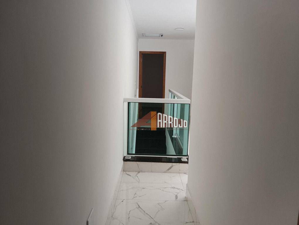 Sobrado à venda com 3 quartos, 92m² - Foto 3