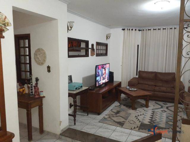 Sobrado à venda com 3 quartos, 270m² - Foto 2