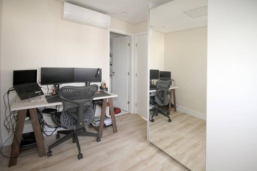 Apartamento à venda com 2 quartos, 79m² - Foto 10