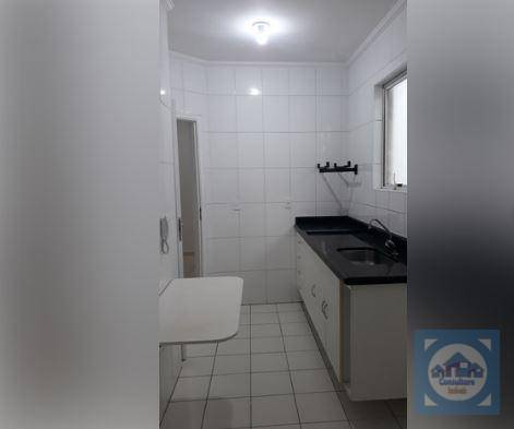 Apartamento à venda com 1 quarto, 61m² - Foto 4