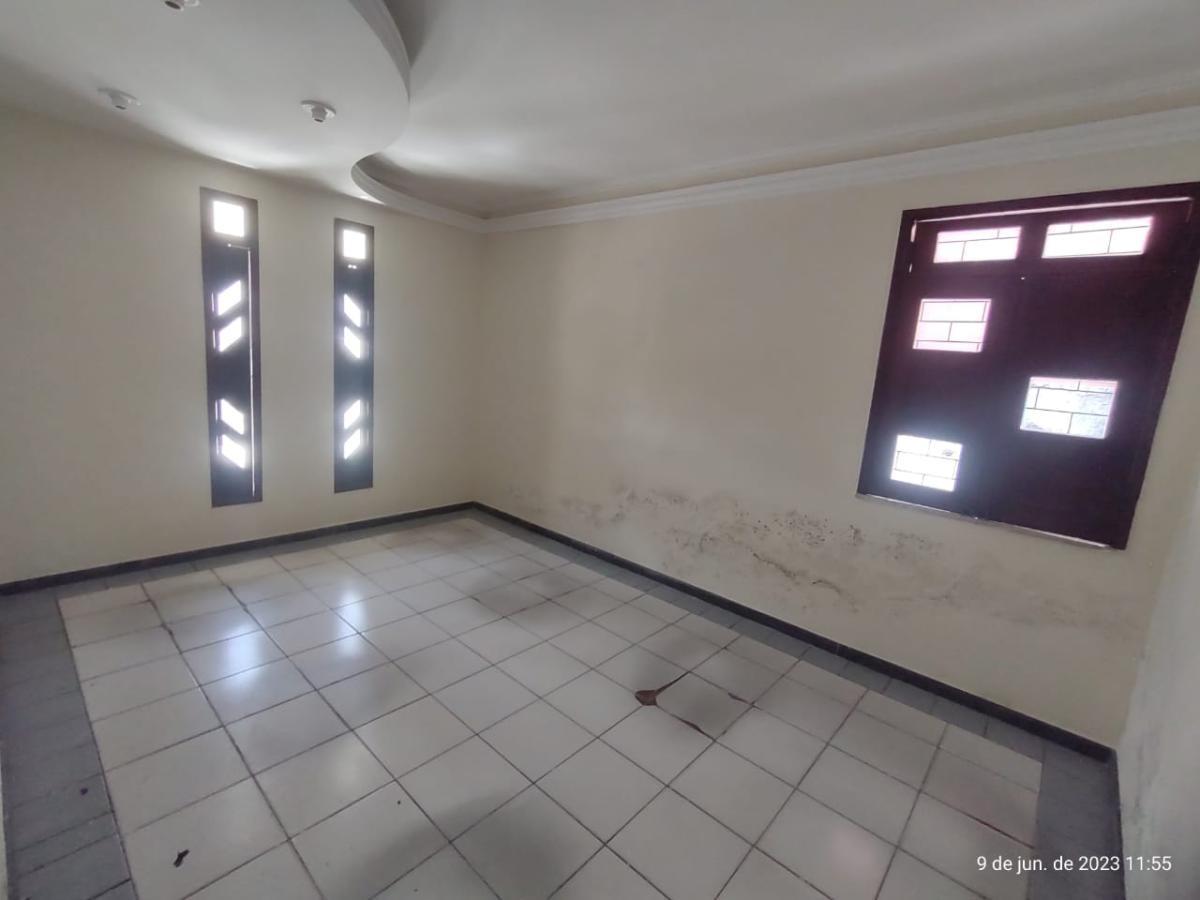 Casa para alugar com 4 quartos, 247m² - Foto 7