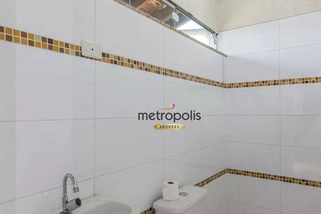 Sobrado à venda com 3 quartos, 266m² - Foto 14