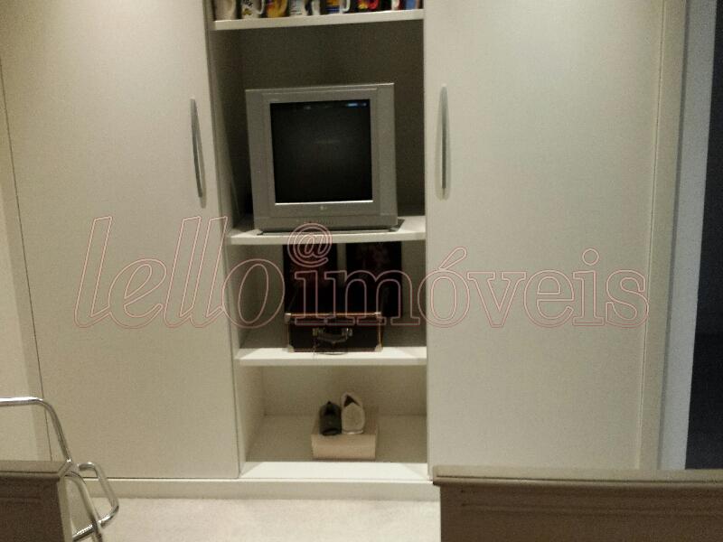 Apartamento para alugar com 4 quartos, 200m² - Foto 15