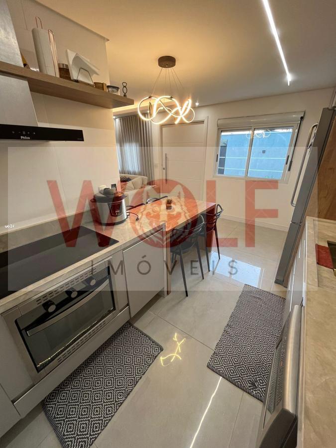 Casa à venda com 3 quartos, 340m² - Foto 3