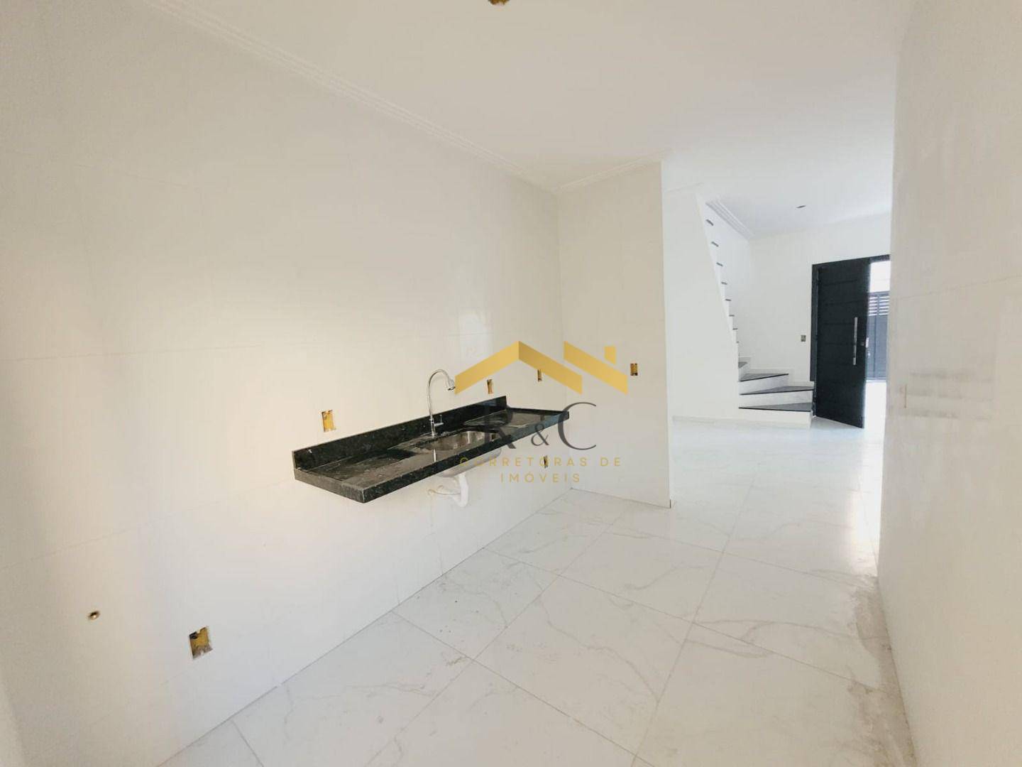 Casa à venda com 3 quartos, 110m² - Foto 10