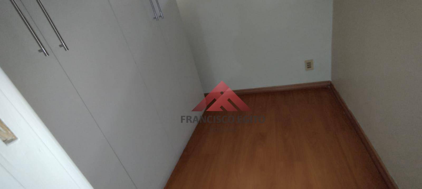 Apartamento à venda com 2 quartos, 70m² - Foto 10