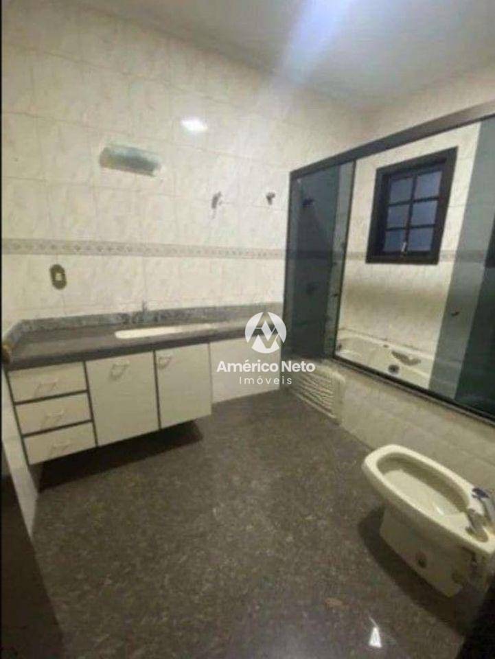 Sobrado para alugar com 2 quartos, 180m² - Foto 7