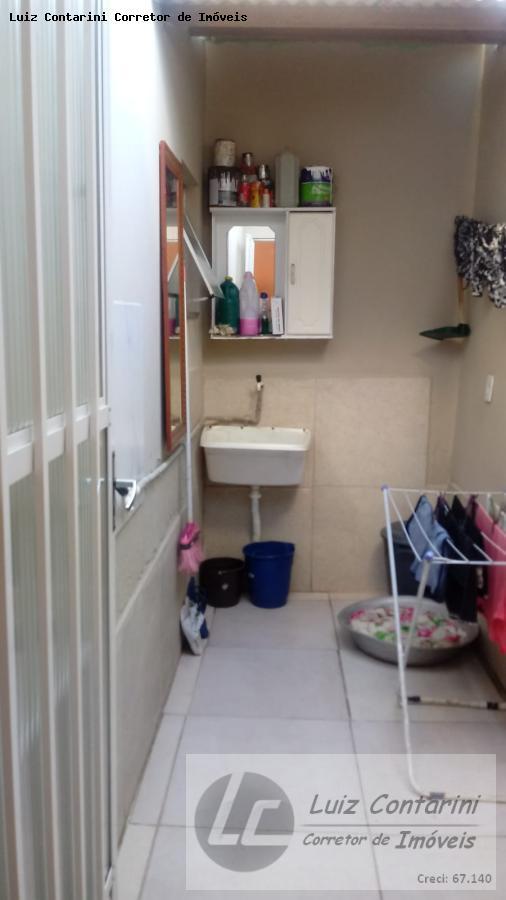 Casa de Condomínio à venda com 1 quarto, 50m² - Foto 28