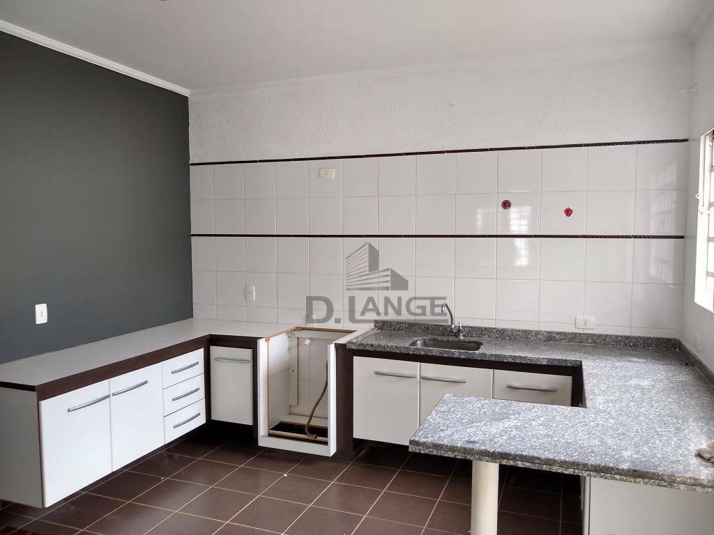 Casa para alugar com 3 quartos, 120m² - Foto 17