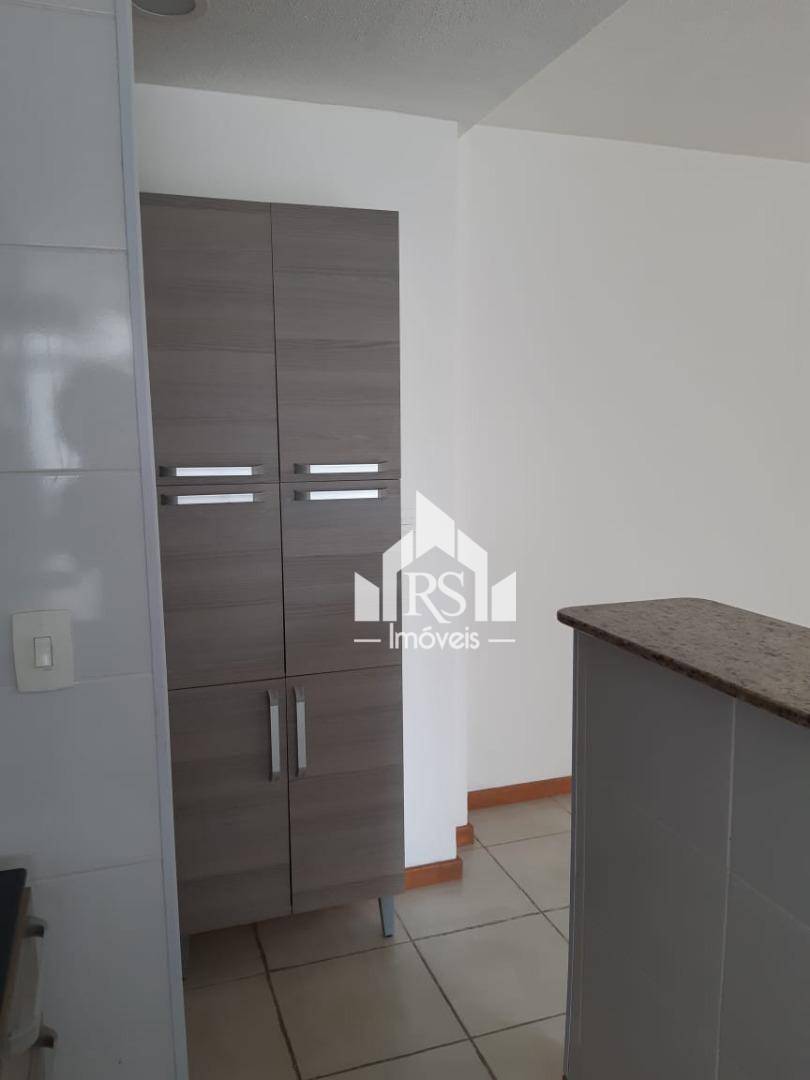 Apartamento à venda com 2 quartos, 60m² - Foto 6