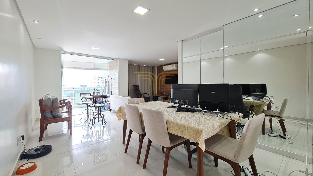 Apartamento para alugar com 3 quartos, 112m² - Foto 1