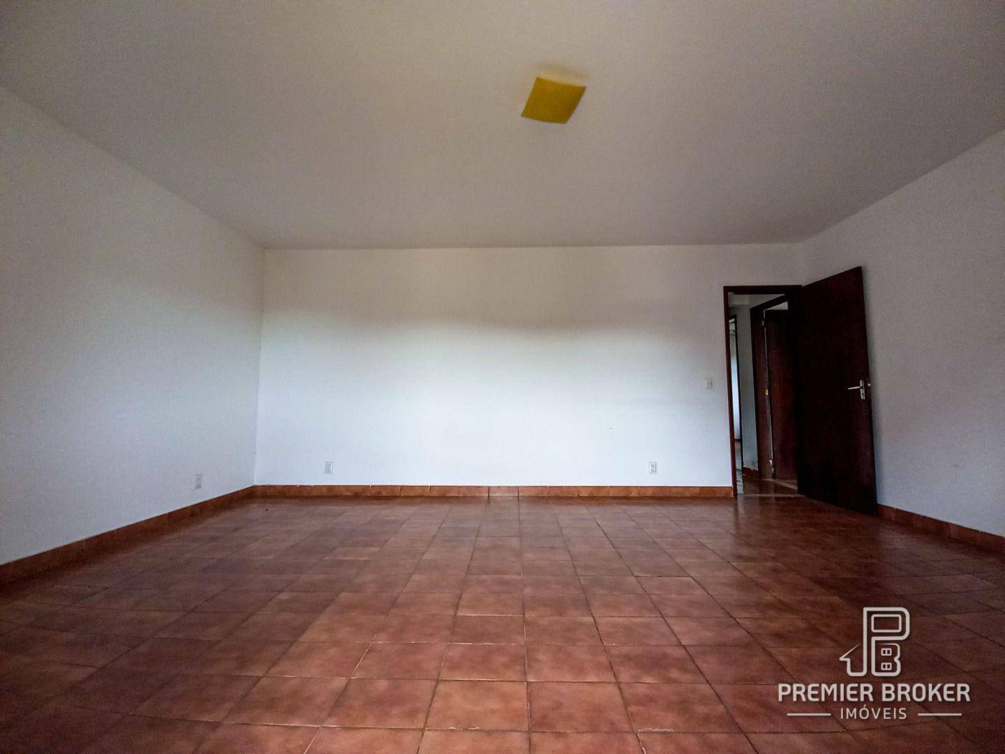 Casa à venda com 3 quartos, 105m² - Foto 9