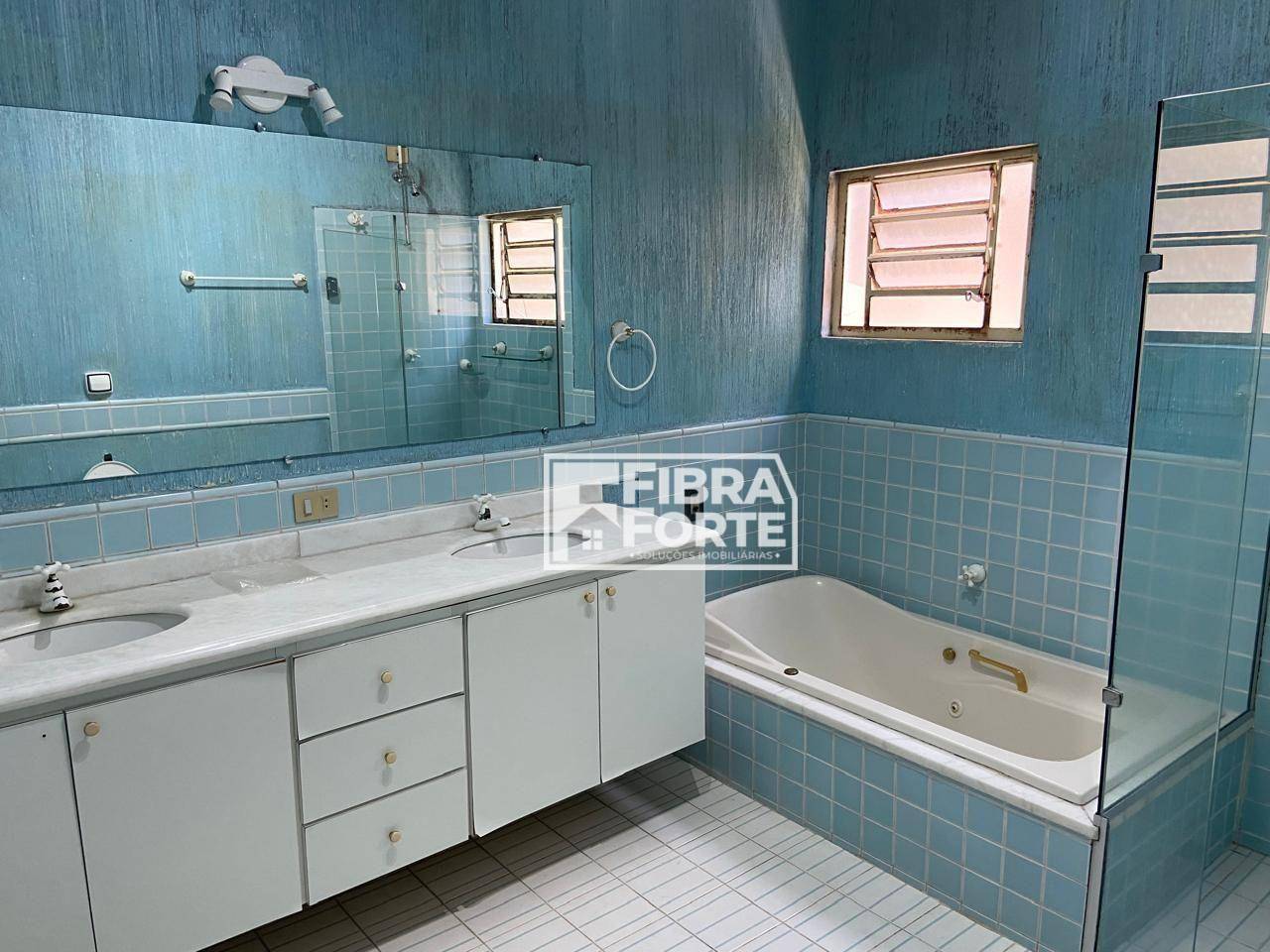 Sobrado para alugar com 3 quartos, 226m² - Foto 13