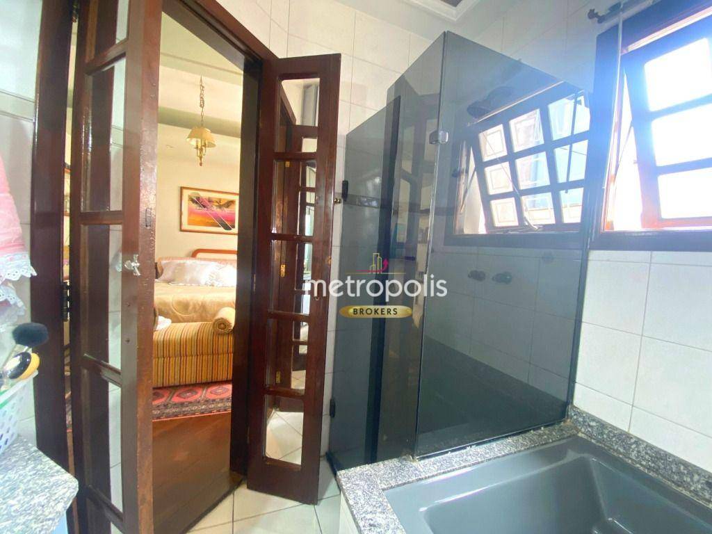 Sobrado à venda com 3 quartos, 241m² - Foto 23