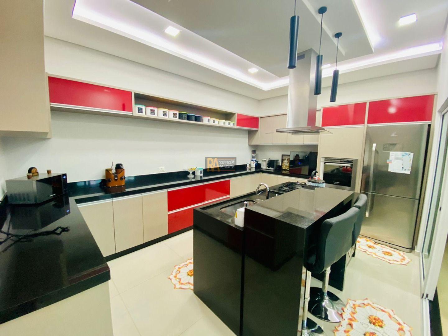 Casa à venda com 3 quartos, 300m² - Foto 12