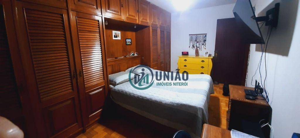 Apartamento à venda com 3 quartos, 140m² - Foto 6