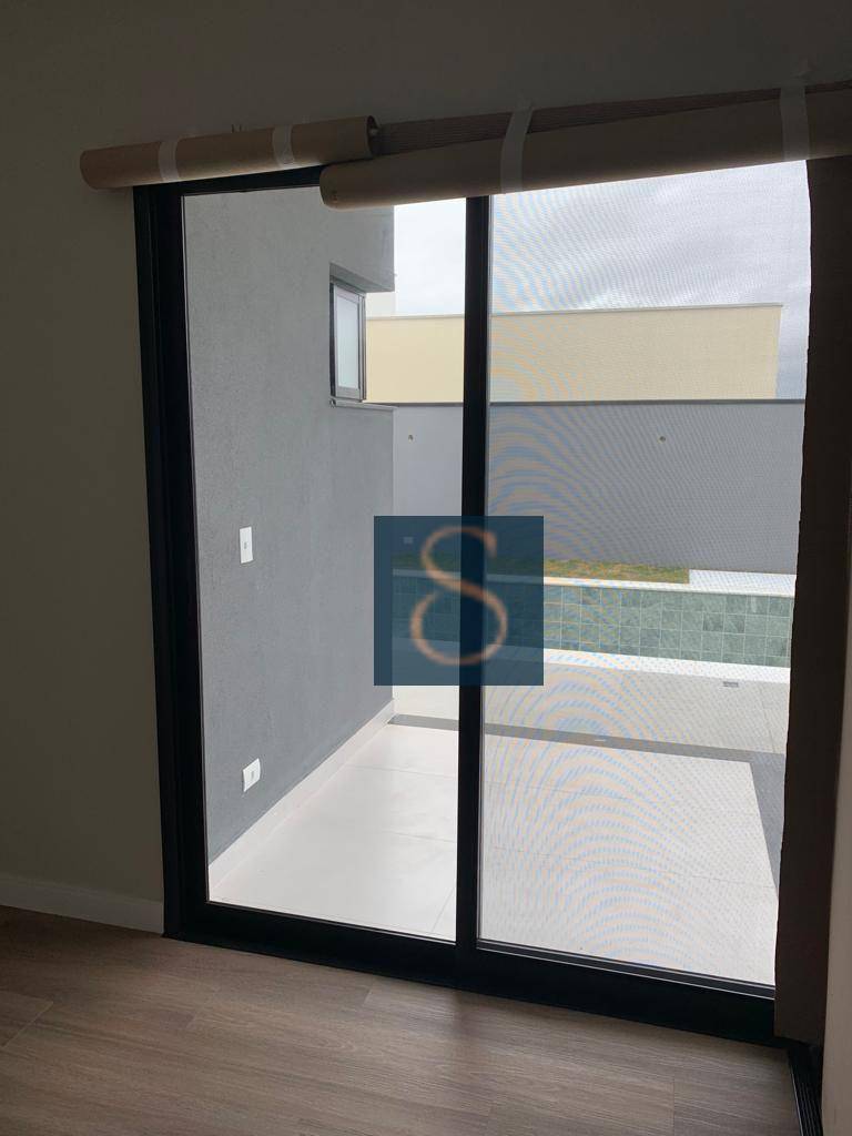 Casa de Condomínio à venda com 3 quartos, 235m² - Foto 9