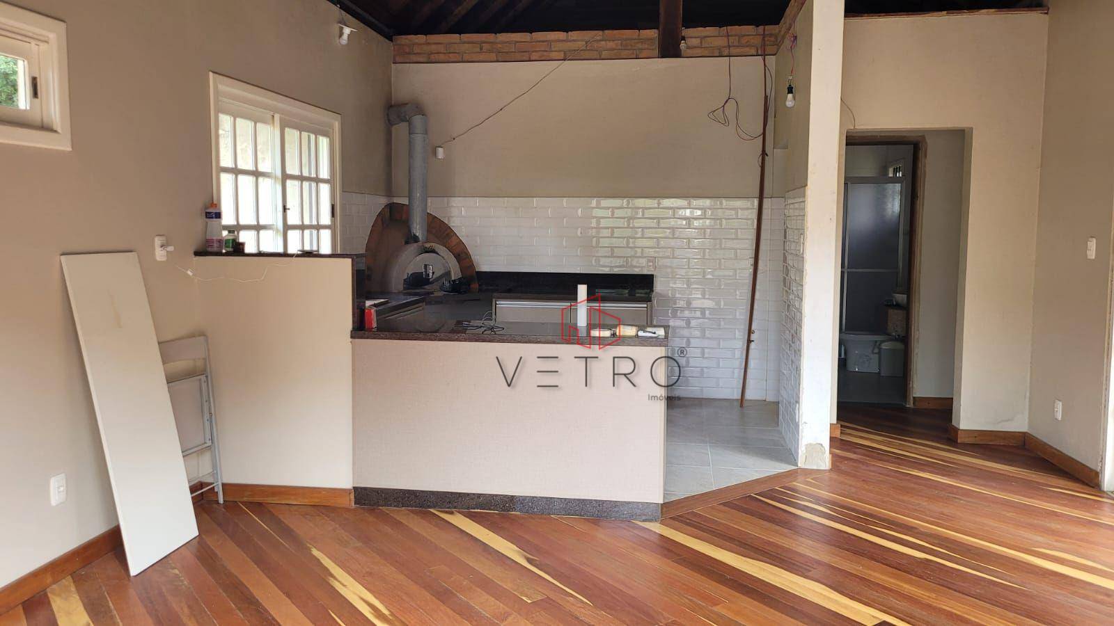 Casa à venda com 3 quartos, 190m² - Foto 3