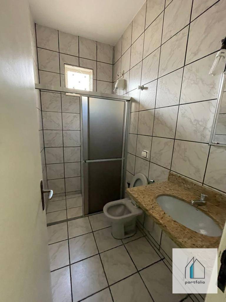 Casa de Condomínio à venda com 5 quartos, 220m² - Foto 31