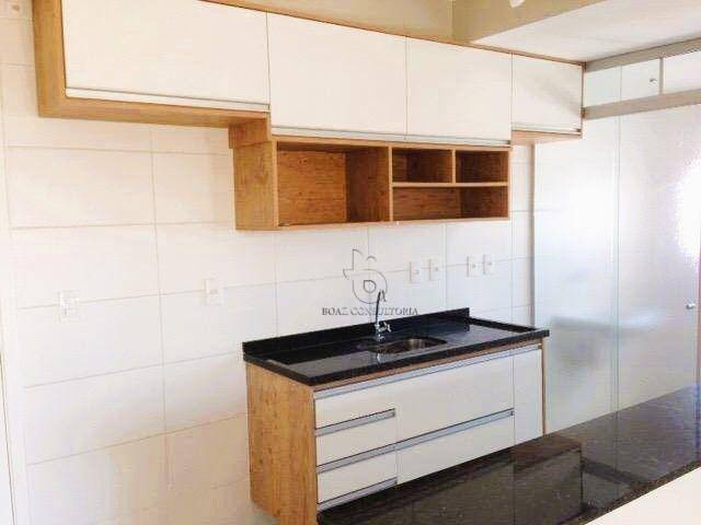 Apartamento à venda com 2 quartos, 56m² - Foto 1