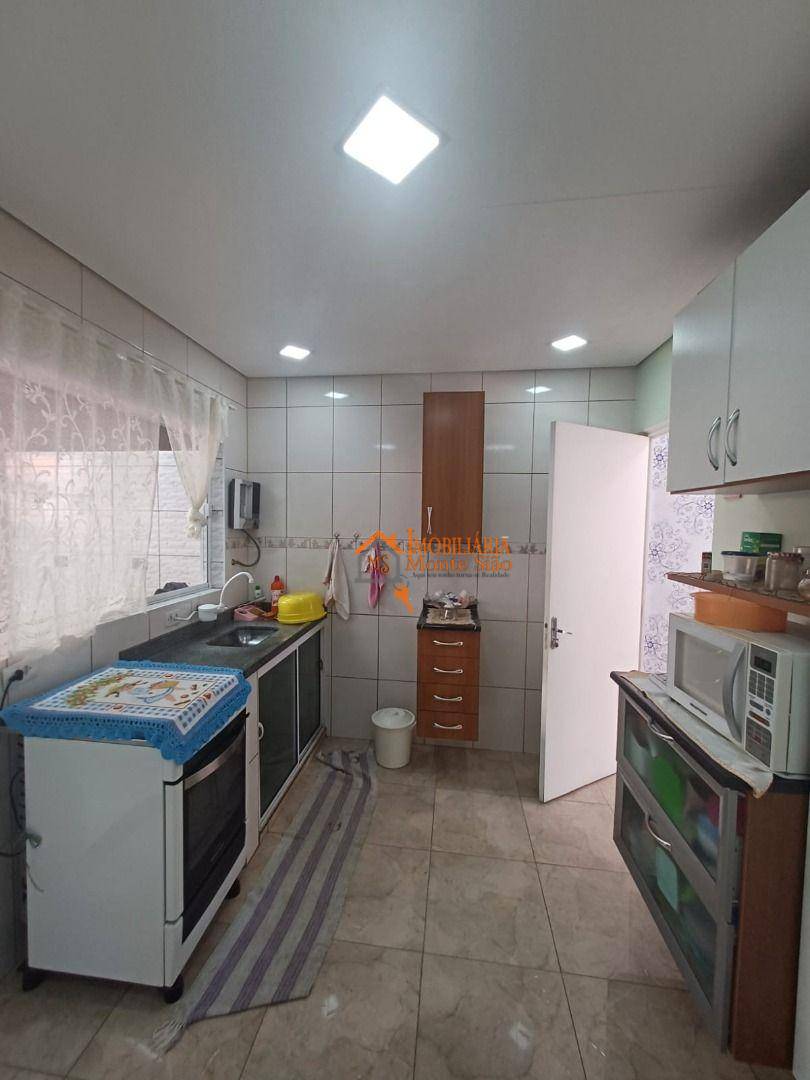 Sobrado à venda com 2 quartos, 80m² - Foto 2